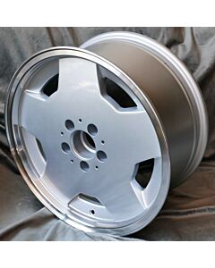 Alufelge 8x17 Maxilite Aero silber/glanzgedreht