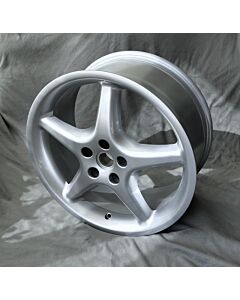 Alloy Wheel 8,5x18 Maxilite 550 silver Ferrari